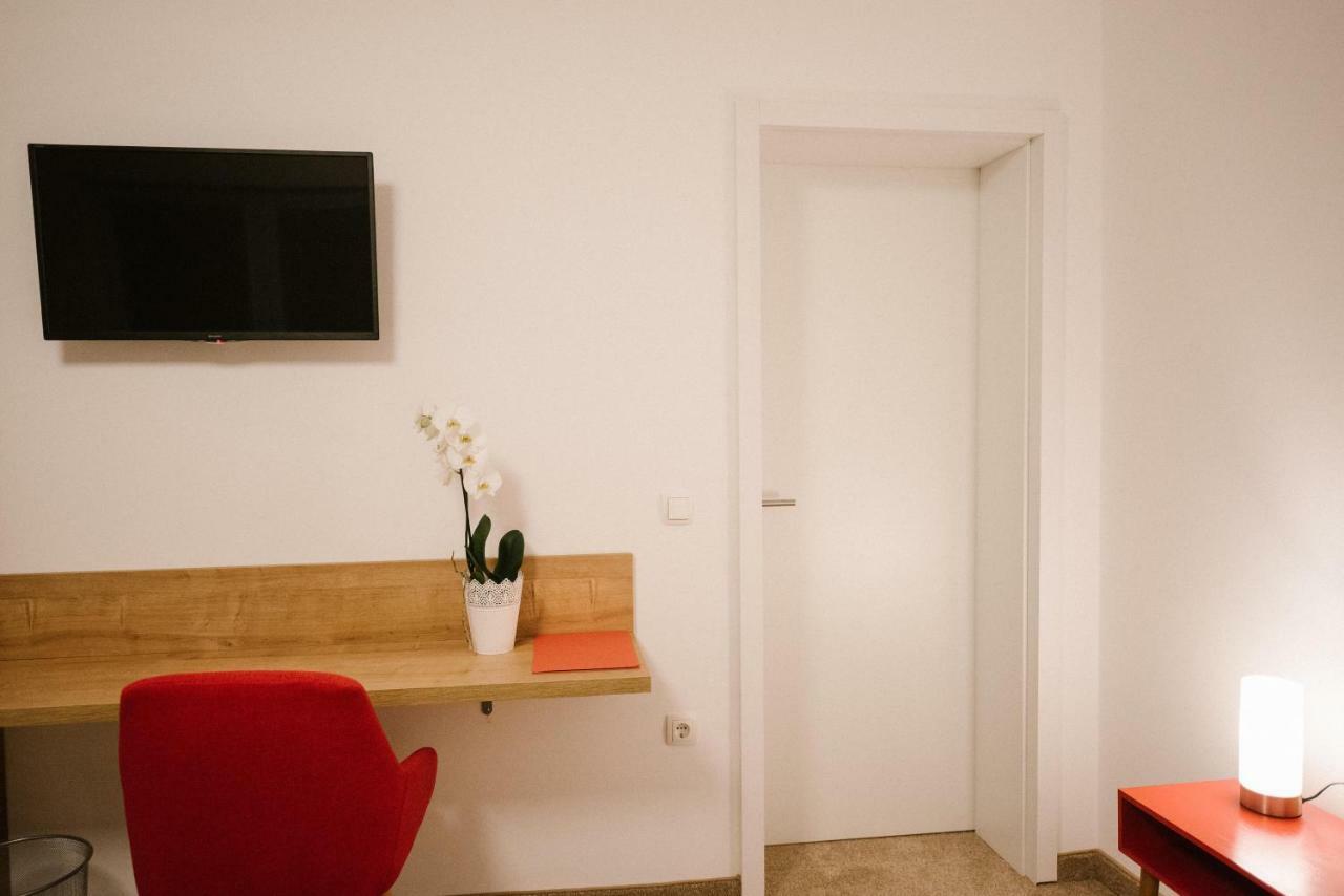 2I Rooms Ðakovo Eksteriør bilde